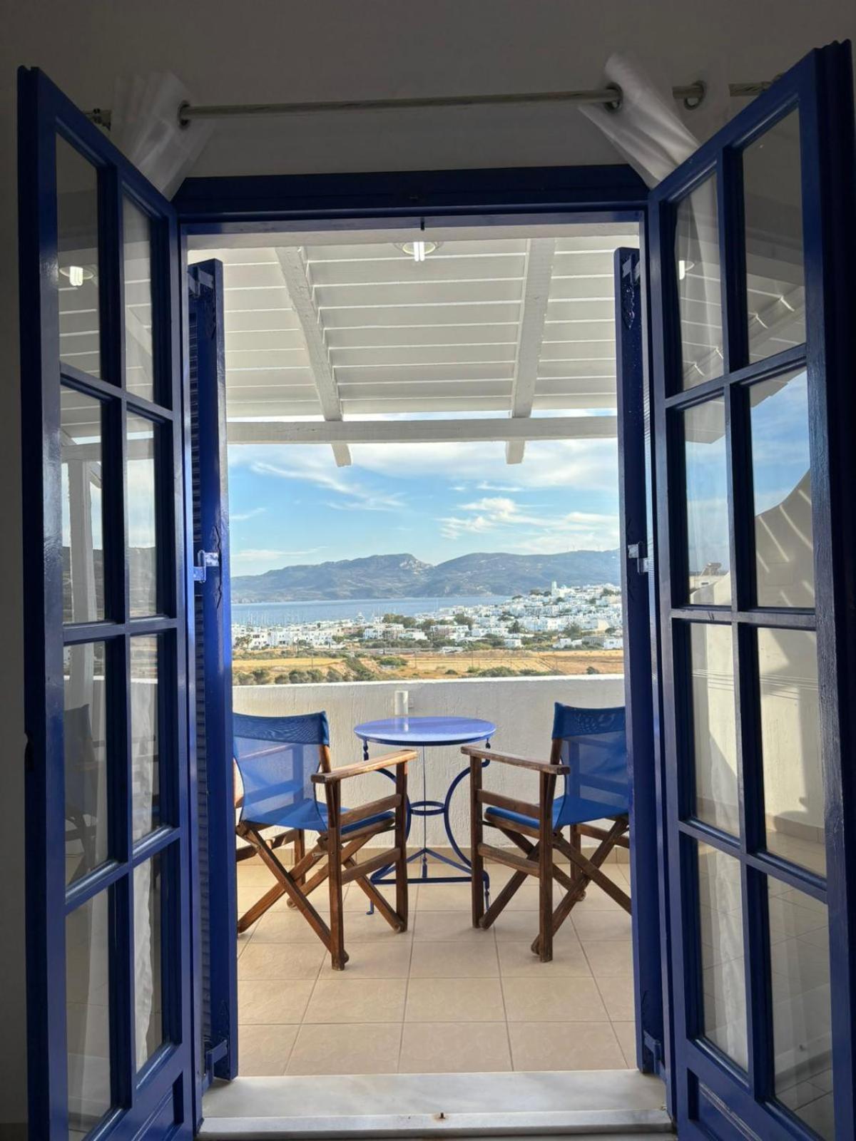 Kapetan Giannis Hotel Adamantas  Exterior photo